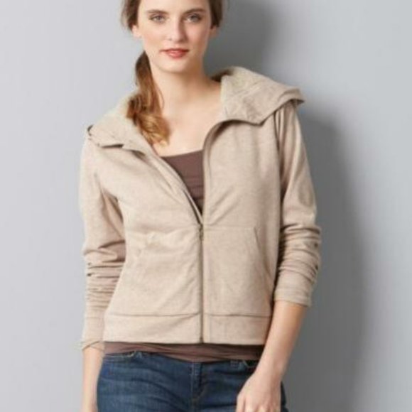 NWT Ann Taylor Loft Sherpa Zip Front Jacket hoodie - Picture 1 of 6